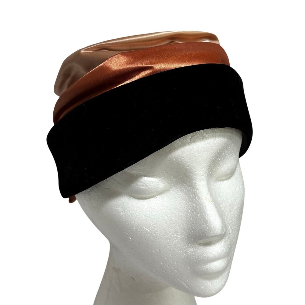 Vintage Turban Pillbox hat two toned pink blush satin & black velvet Size 22